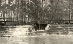 Am Spreewehr in Neudorf/Spree : Při spušćadle w Nowej Wsy nad Sprjewju