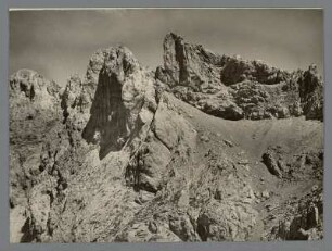 Deutschland. Oberbayern. Mittenwald. Blick vom Dammkar auf die Westliche Karwendelspitze