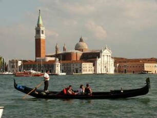 Gondel vor der Kirche San Giorgio Maggiore