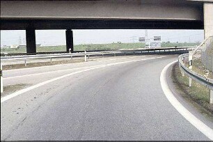Ausfahrt aus Kreisel Ost (Hockenheim Richtung Mannheim) zu Nebenfahrbahn Ost (Heilbronn Richtung Mannheim)