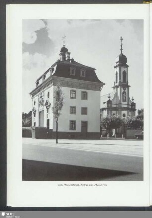 Heusenstamm, Torbau und Pfarrkirche