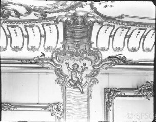 Potsdam, Neues Palais, Wohnung Friedrich II., Blaue Kammer, R.:179, Westwand, südlicher Teil.