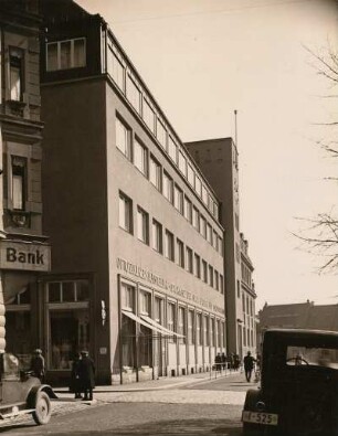 Bautzen, Stadtmuseum : Bautzen. Stadtmuseum. Südfront des Museumsbaues, gegen Osten gesehen