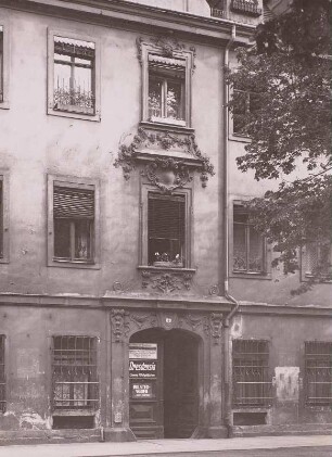 Dresden-Neustadt, Königstraße 5. Wohnhaus (ab 1732, M. D. Pöppelmann; 1733-1934, M. Zumpe)