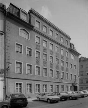 Dresden-Neustadt, Rähnitzgasse 17 (1710, 1924; J. W. Riemer). Straßenansicht Heinrichstraße