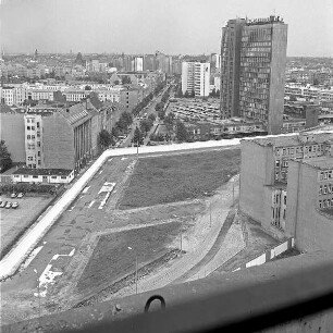 Postenweg an der Berliner Mauer : Lindenstraße Ecke Zimmerstraße