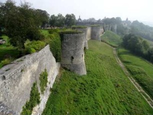 Coucy-le-Château: Burg