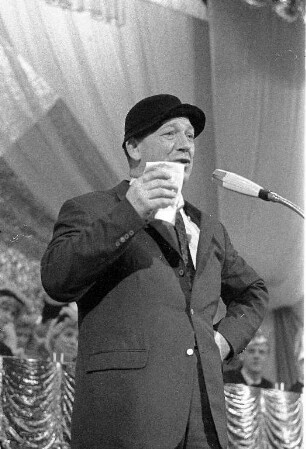 1. Große Karneval-Gesellschaft 1908 Durlach e.V. Prunk- und Fremdensitzung in der Festhalle Durlach.