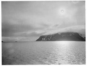 Norwegen: Fjordmündung (wohl Vest-Fjord)