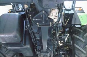Fotografie: Traktor, Hydraulik, Antriebs- und Anbausystem