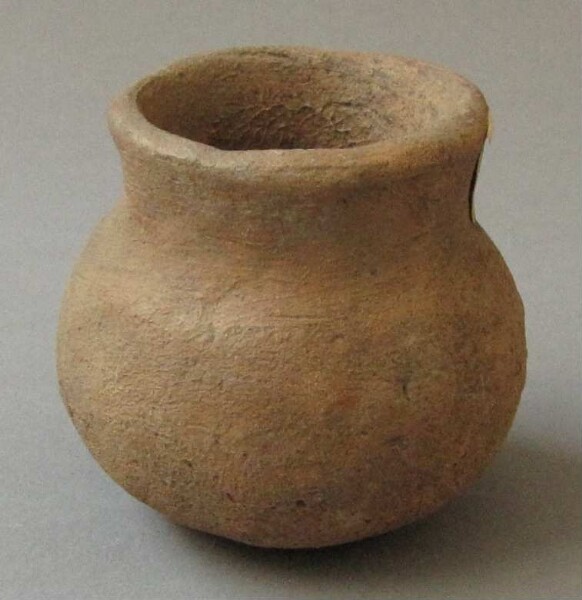 Clay vessel