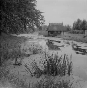 Havellandschaft. Blick zu einem Fischerhaus