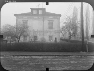Borsdorf, Leipziger Straße 1. Wohnhaus August Bebels (1881-1890). Seitenansicht