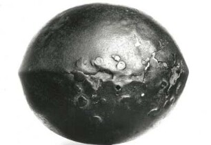 Helm (Draufsicht), Metall