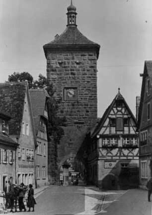 Rothenburg ob der Tauber. Stadtansicht. Blick auf das Klingentor