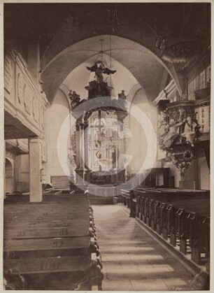 Langhaus und Chor der evangelischen Pfarrkirche Nieda