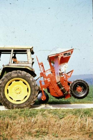 Fotografie: Mulchsaat, Drillmaschine, Pneumatische Verteilung, Breitsaat, Bodenfräse