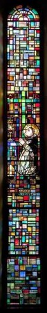 Expressionistischer Fensterzyklus — Die sieben Sakramente — Eucharistie: Albertus Magnus vor einer Monstranz