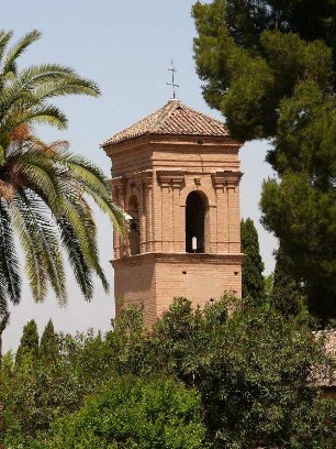 Alhambra: Turm des ehemaligen Klosters der Franziskaner