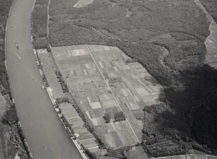 Luftbildaufnahmen von Karlsruhe. Knielingen/Raffinerien - Knielinger Feldgelände