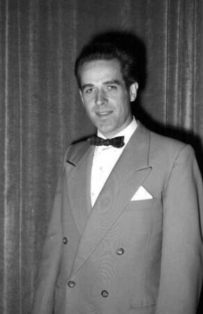 Freiburg: Stadthalle, Bert Robbe, Tenor