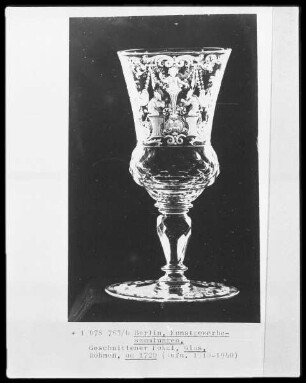 Geschnittener Pokal