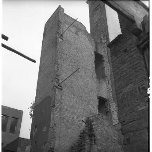 Negativ: Ruine, Bülowstraße 88, 1952