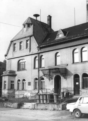 Adorf, Markneukirchner Straße 53. Wohnhaus. Straßenansicht (Teilansicht)
