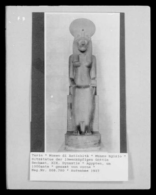 Sitzstatue der löwenköpfigen Göttin Sechmet, XIX. Dynastie