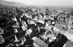Freiburg: Blick vom Münster zur Kaiser-Joseph-Straße
