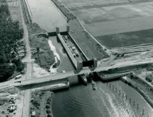 Schleuse der Staustufe Geesthacht, 1964-1965