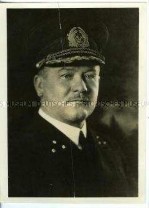 Leopold Ziegenbein, Kapitän und Kommodore des Hochseepassagierdampfers "Bremen"