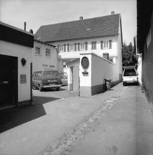 Eltville, Friedrichstraße (Erbach) 14