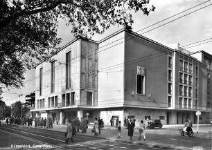 Außenansicht Opernhaus Düsseldorf 1956