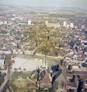 Domplatz und Altstadt von Erfurt : Blickrichtung Osten