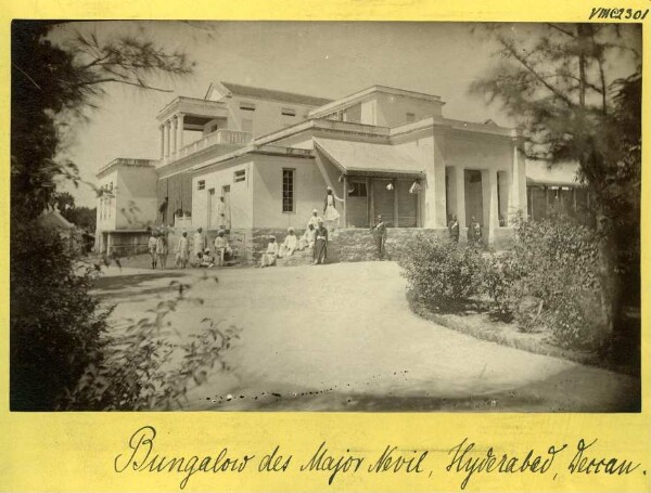 Major's bungalow with servants