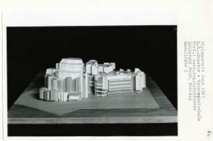 Max Reinhardt Theater und Schauspielschule, Berlin-Tiergarten (Diplomarbeit bei Peter Poelzig): Modellfoto