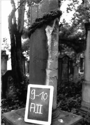 Grabstein A II/9/10 (Detailaufnahme)