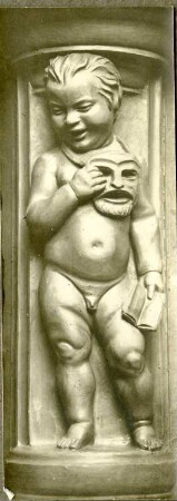 Modell eines Reliefs mit Allegorie der Schauspielkunst : Modell eines Reliefs mit Allegorie der Schauspielkunst. Gips (um 1905/1910; C. Brose)