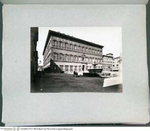 I Rome architecturePiazza Farnese, Ansicht mit Palazzo Farnese im Hintergrund - Rotes Album I (Architektur antik und modern)