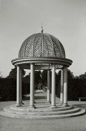 Schloss Herrenhausen : Hannover. Schloss Herrenhausen. Großer Garten, Pavillon