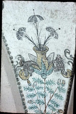 Ranken- und Blumenmalerei