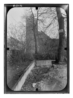 Altlandsberg. Stadtbefestigung (14. Jh.). Berliner Torturm. Feldseite von Südwest
