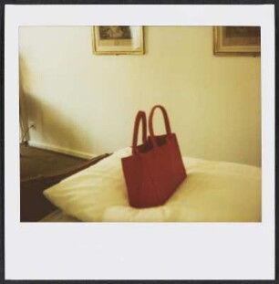 Barbara Siebecks Handtasche im La Couronne Hotel in Solothurn
