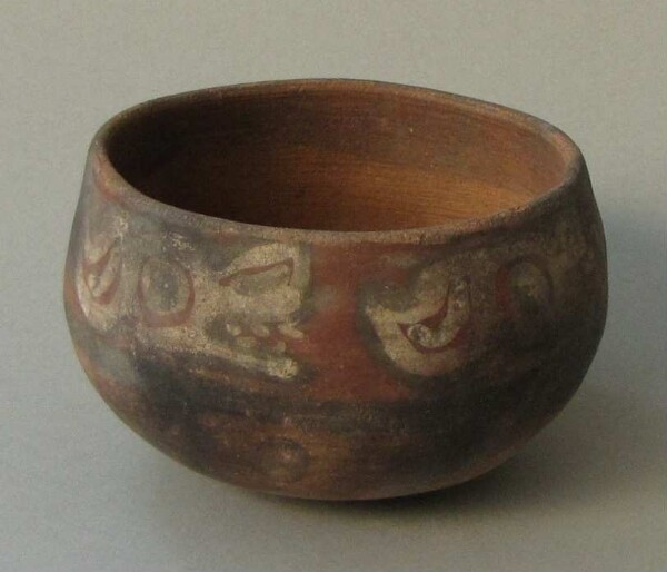 Clay bowl