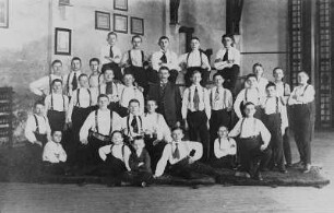 Arbeiterturner aus Johanngeorgenstadt : Arbeiterturner aus Johanngeorgenstadt mit Max Niedermaier