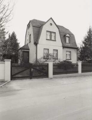 Moritzburg, Weinbergstraße 2, Wohnhaus, Straßenansicht