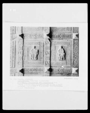 Bronzetüren — Die Apostel Philippus und Bartholomäus