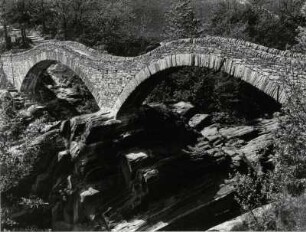 Die Ponte dei Saltri in Lavertezzo