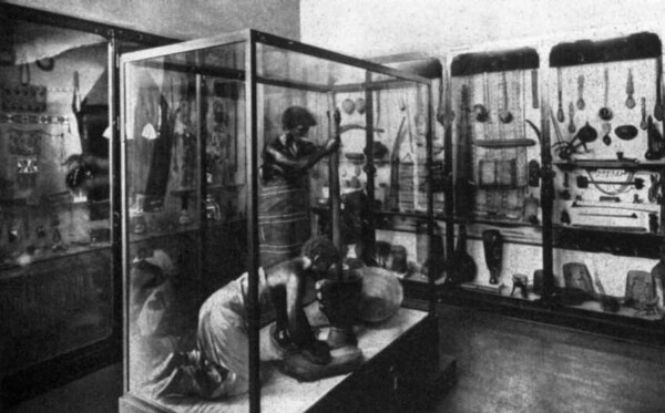 Exhibition of the Africa department (East Africa) after 1926